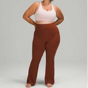*NWT lululemon Groove Pant Flare Nulu